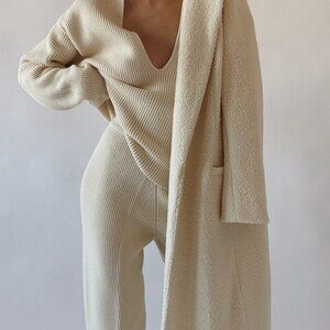 The Frankie shop v neck sweater